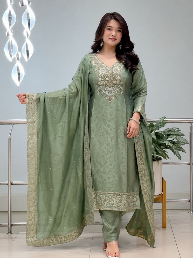 NEW ARRIVALS Special PURE MALAY GLASS TISSUE WITH KANJIVARAM HANDK WORK NACK 3 piece Set collection is Arrived