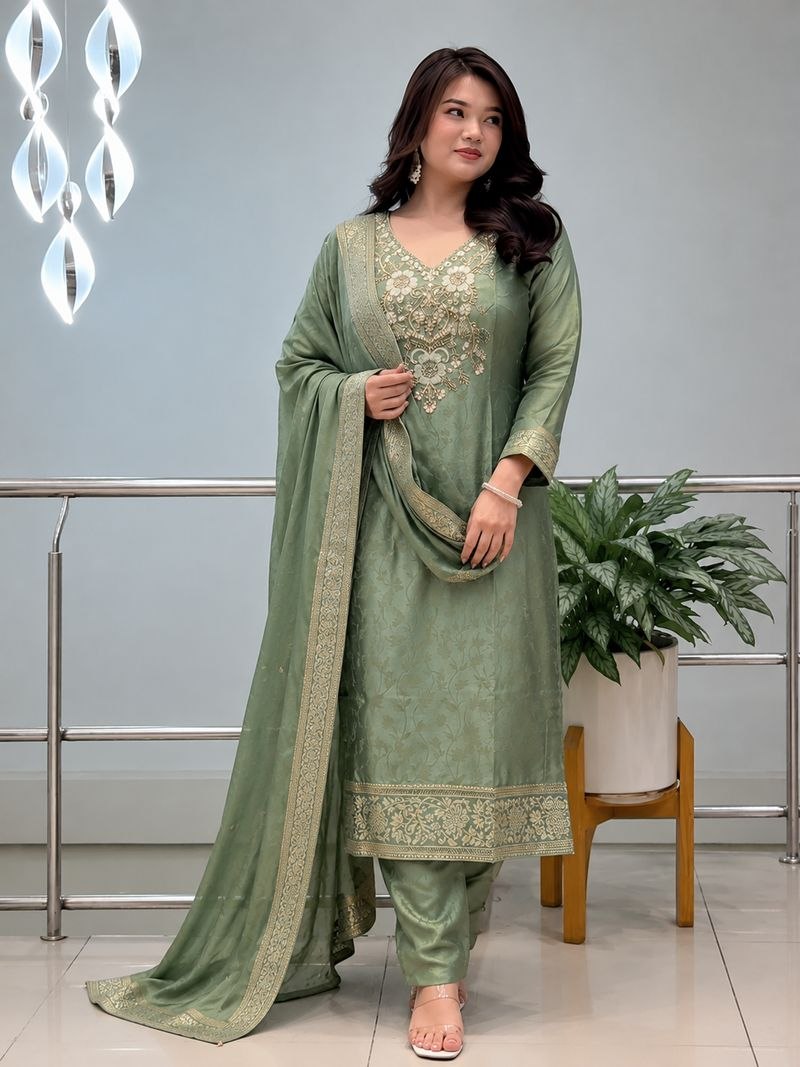 NEW ARRIVALS Special PURE MALAY GLASS TISSUE WITH KANJIVARAM HANDK WORK NACK 3 piece Set collection is Arrived